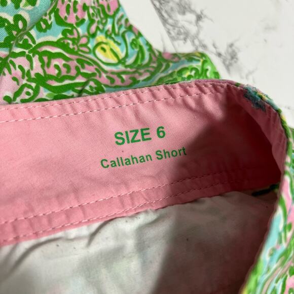 Lilly Pulitzer Rare Callahan Shorts in Chomp Chomp alligator Sz 6 - Picture 4 of 7
